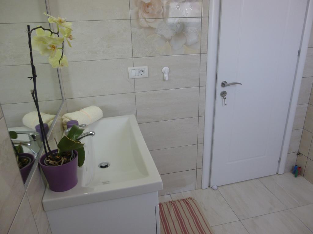 Amarilis Luxury Apartment Sarandë Habitación foto